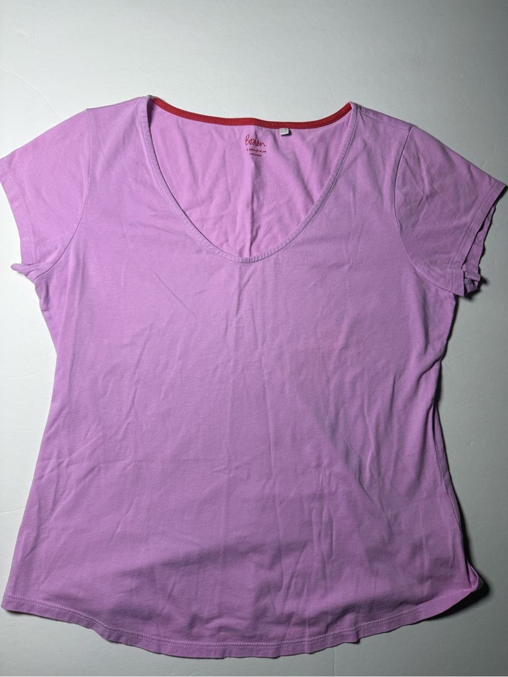 Boden Super Soft Pink Scoop Neck Short Sleeve Tee Shirt Women’s size 12
